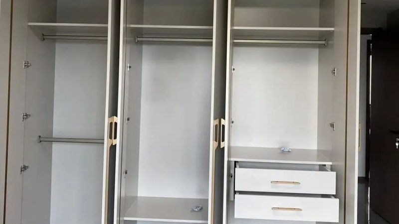 实木多层板酒柜，揭秘其背后的工艺与品质